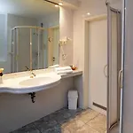 Romantik Kaufmannshof Bergen Auf Rugen