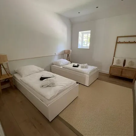 Romantik Kaufmannshof Otel 4*