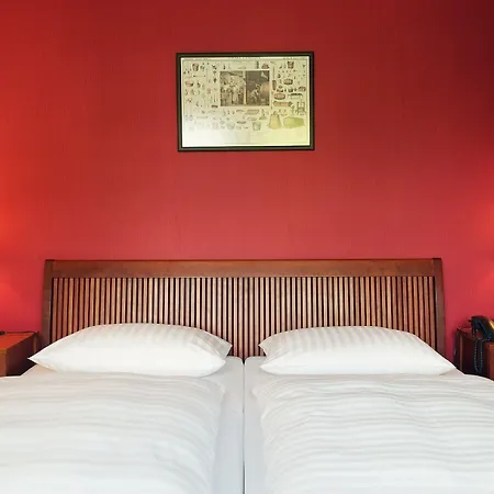 Romantik Kaufmannshof 4* Берген-ауф-Рюген