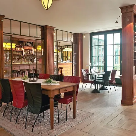 Romantik Kaufmannshof 4* Берген-ауф-Рюген