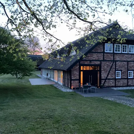 Otel Romantik Kaufmannshof 4*