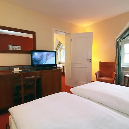 Romantik Kaufmannshof Otel
